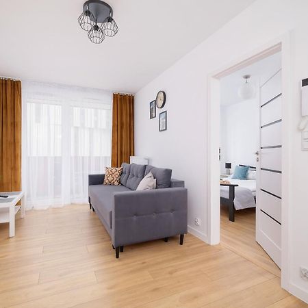 Modern Apartment With Parking Near Tauron Arena By Rent Like Home Kraków Eksteriør billede